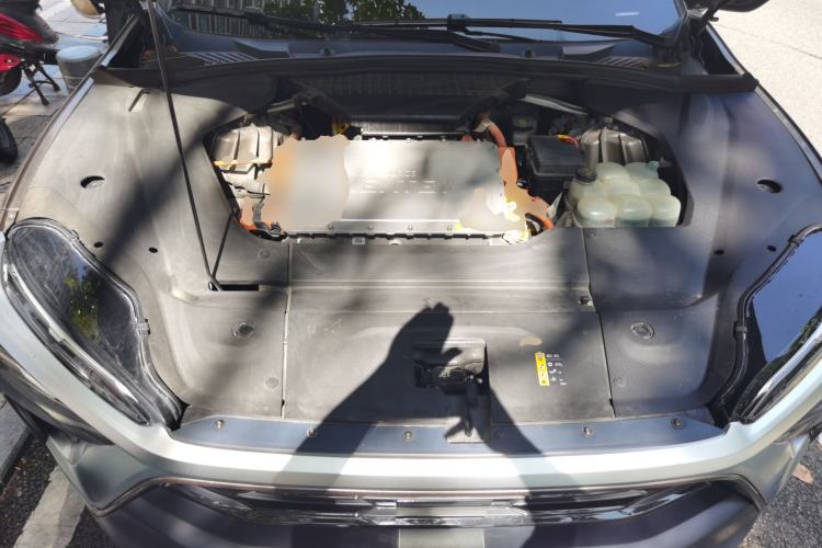 Used Nio ES8 2018 Founder Edition Engine Bay