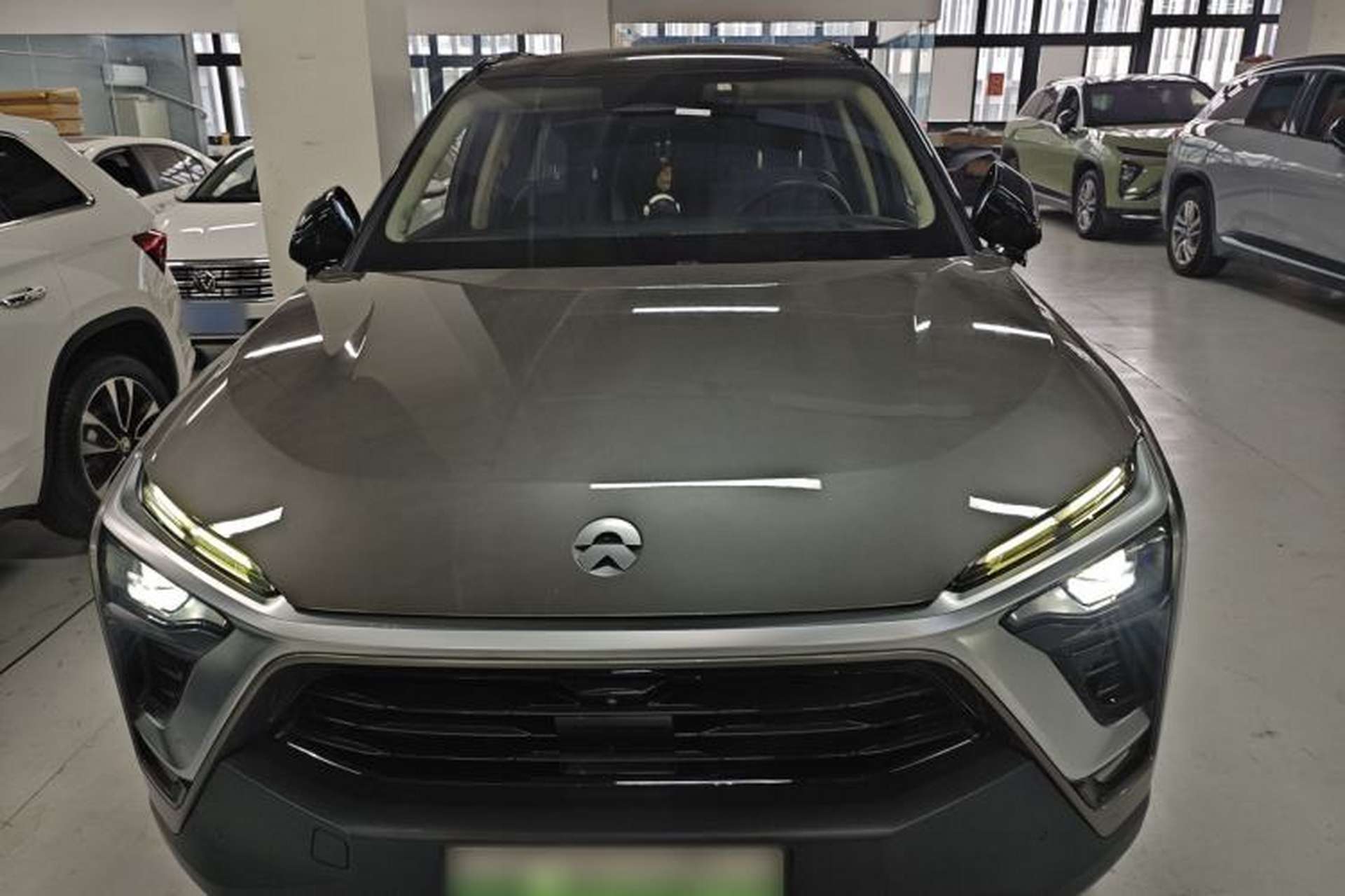 Used Nio ES8 2018 355 km Base Version 7-Seater Edition Exterior 1