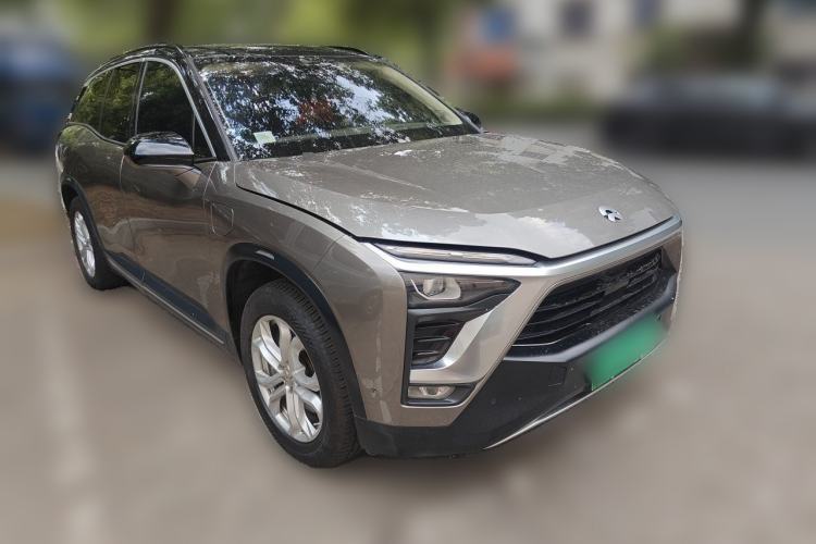 Used Nio ES8 2018 355 km Base Version 7-Seater Edition Front Right 45 Deg