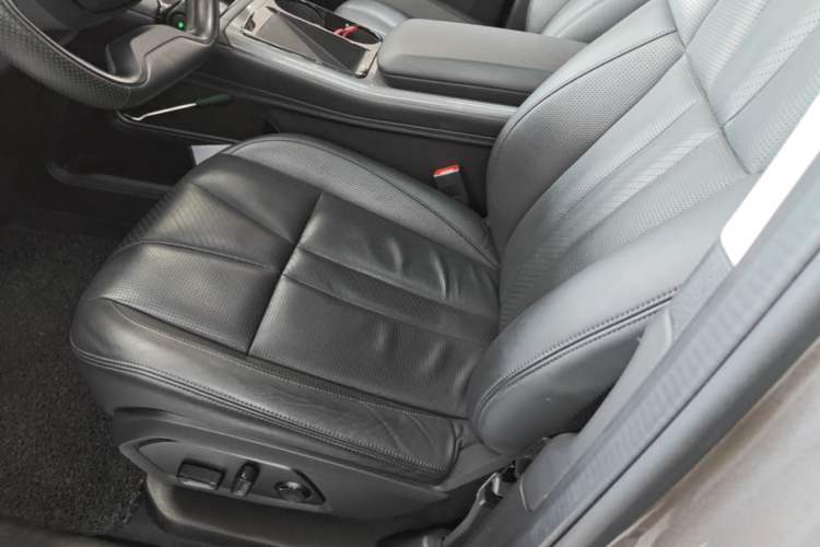 Used Nio ES8 2018 Founder Edition Left Front Seat