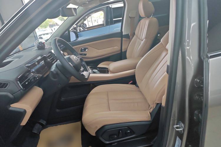 Used Nio ES8 2018 355 km Base Version 6-Seater Edition Left Front Seat