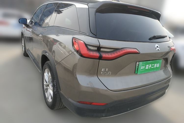 Used Nio ES8 2018 355 km Base Version 7-Seater Edition Rear Left 45 Deg