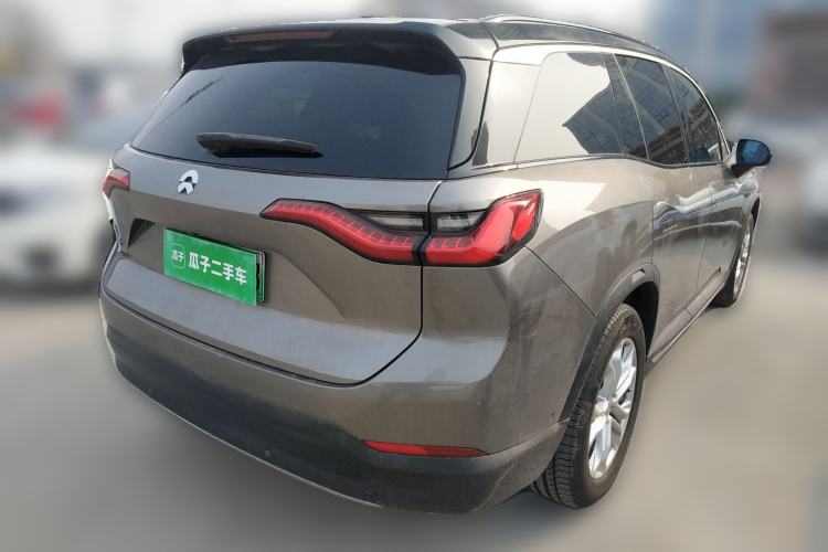 Used Nio ES8 2018 355 km Base Version 7-Seater Edition Rear Right 45 Deg