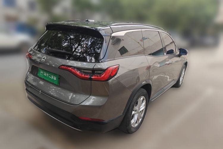Used Nio ES8 2018 355 km Base Version 7-Seater Edition Rear Right 45 Deg