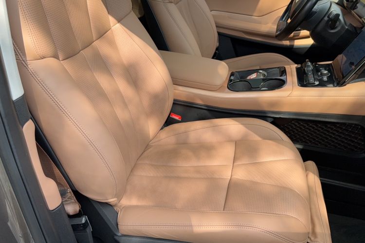 Used Nio ES8 2018 Founder Edition Right Front Seat