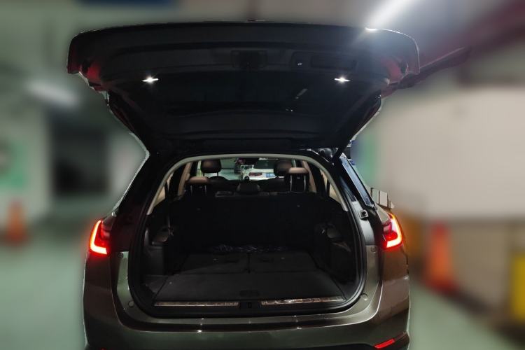 Used Nio ES8 2018 Founder Edition Trunk
