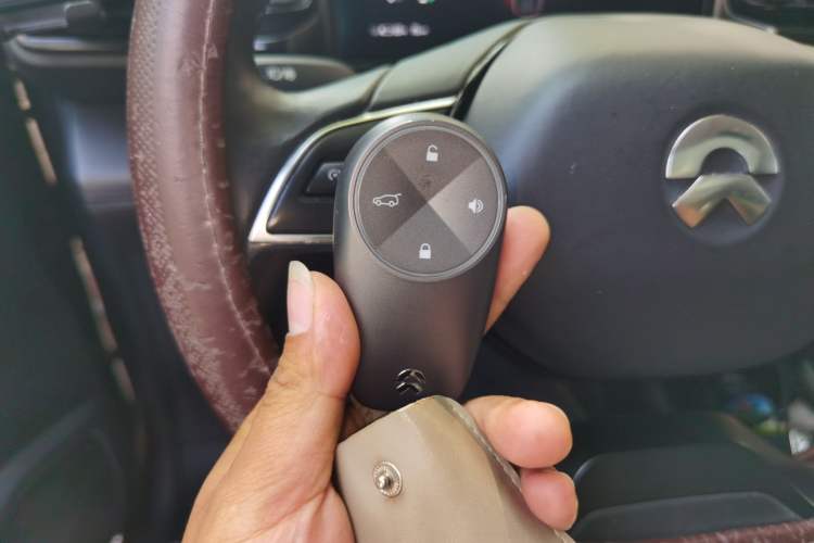 Used Nio ES8 2018 Founder Edition Vehicle Key