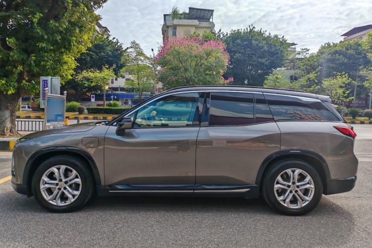 Used Nio ES8 2018 355 km Base Version 7-Seater Edition Exterior 3