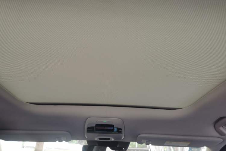 Used Nio ES8 2018 Founder Edition Headliner