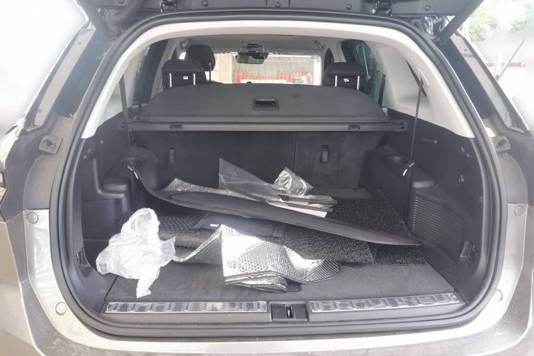 Used Nio ES8 2018 Founder Edition Trunk