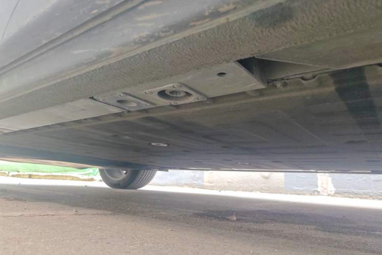 Used Nio ES8 2018 Founder Edition Chassis Front Right