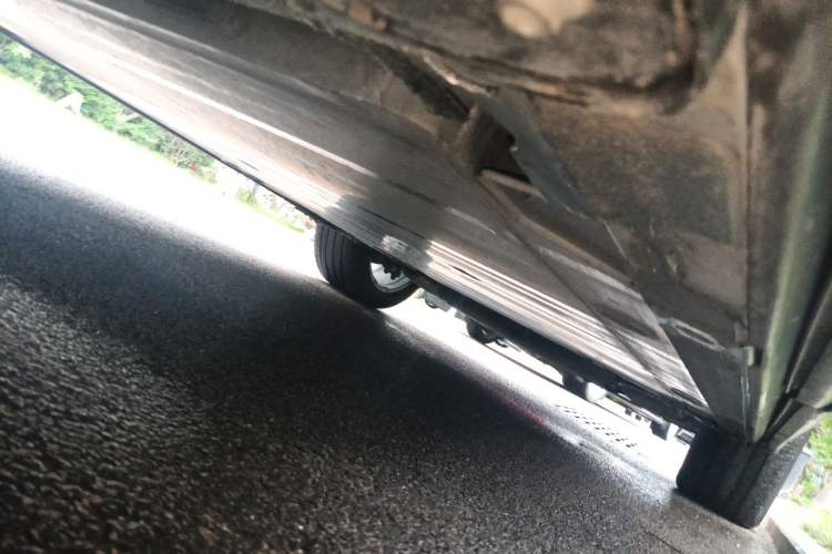 Used Nio ES8 2018 Founder Edition Chassis Rear Right