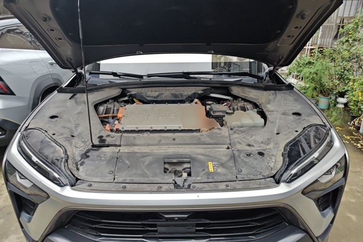 Used Nio ES8 2018 Founder Edition Engine Bay