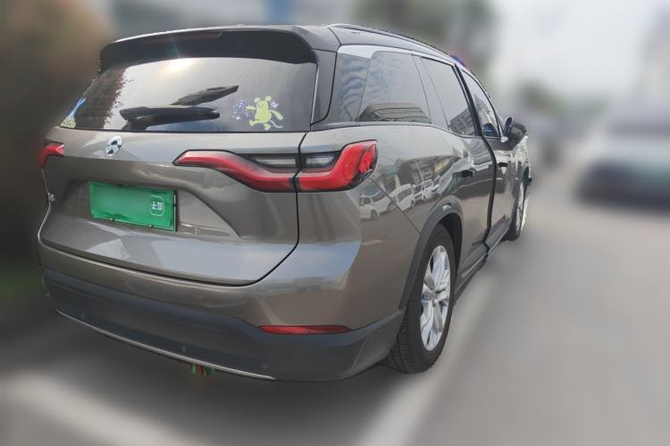 Used Nio ES8 2018 355 km Base Version 7-Seater Edition Rear Right 45 Deg