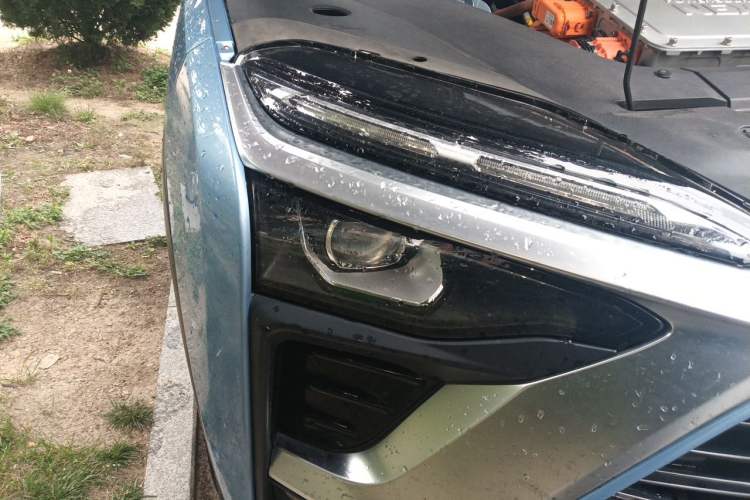 Used Nio ES8 2018 Founder Edition Right Front Headlight