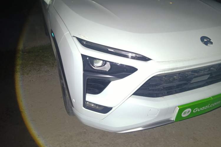 Used Nio ES8 2018 355 km Base Version 6-Seater Edition Right Front Headlight