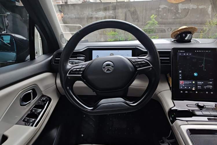 Used Nio ES8 2018 Founder Edition Steering Wheel