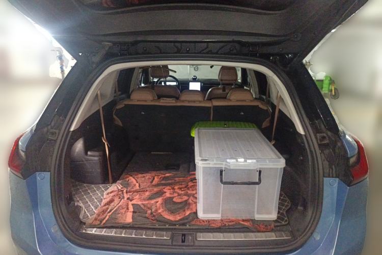Used Nio ES8 2018 Founder Edition Trunk