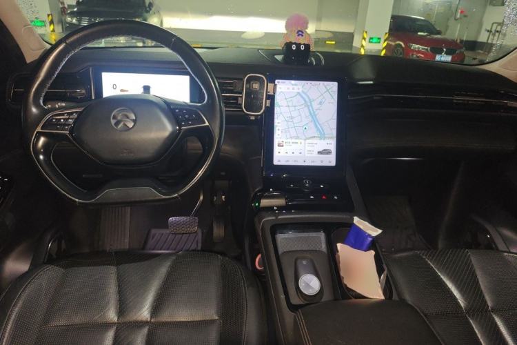 Used Nio ES8 2018 355 km Base Version 7-Seater Edition Center Console