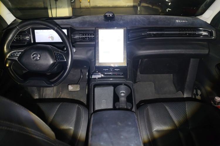 Used Nio ES8 2018 Founder Edition Center Console
