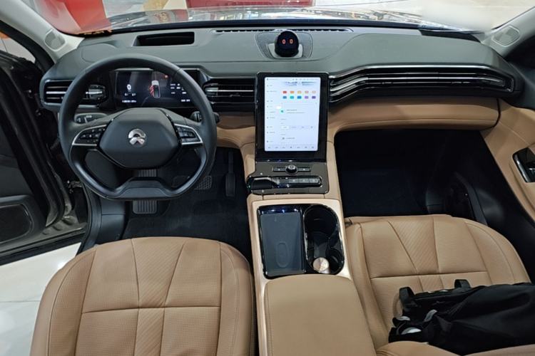 Used Nio ES8 2018 355 km Base Version 7-Seater Edition Center Console