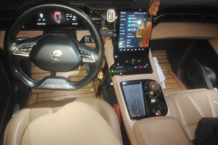 Used Nio ES8 2018 Founder Edition Center Console
