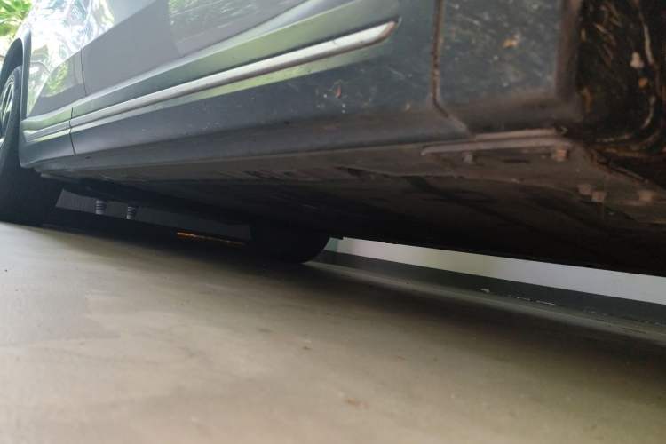 Used Nio ES8 2018 Founder Edition Chassis Front Right