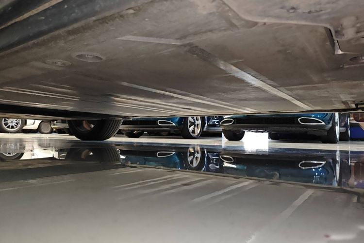 Used Nio ES8 2018 Founder Edition Chassis Front Right