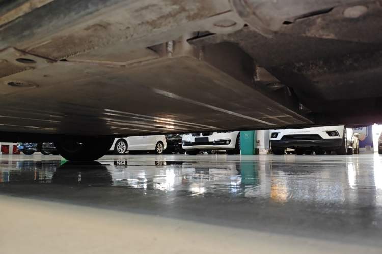 Used Nio ES8 2018 Founder Edition Chassis Rear Left