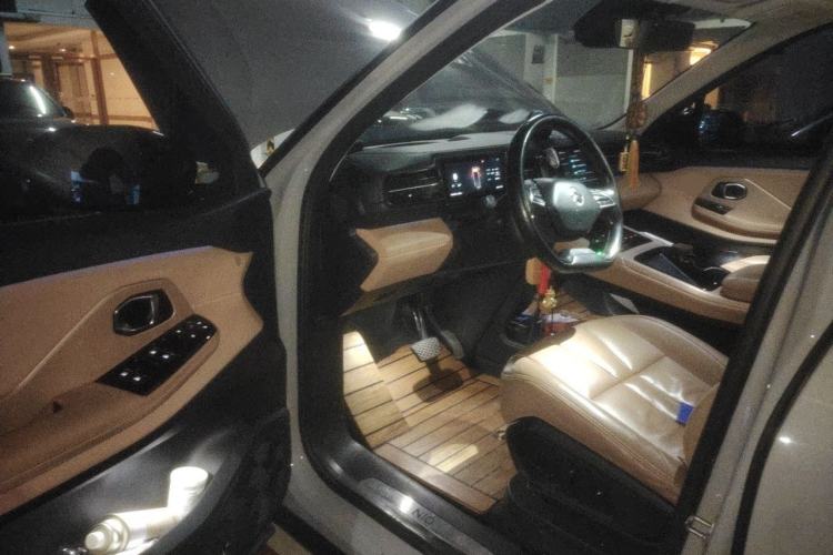Used Nio ES8 2018 Founder Edition Driver Seat