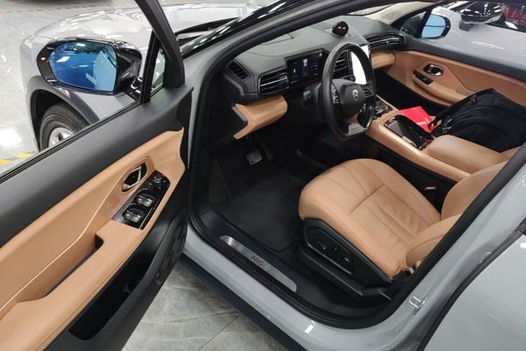 Used Nio ES8 2018 355 km Base Version 6-Seater Edition Driver Seat