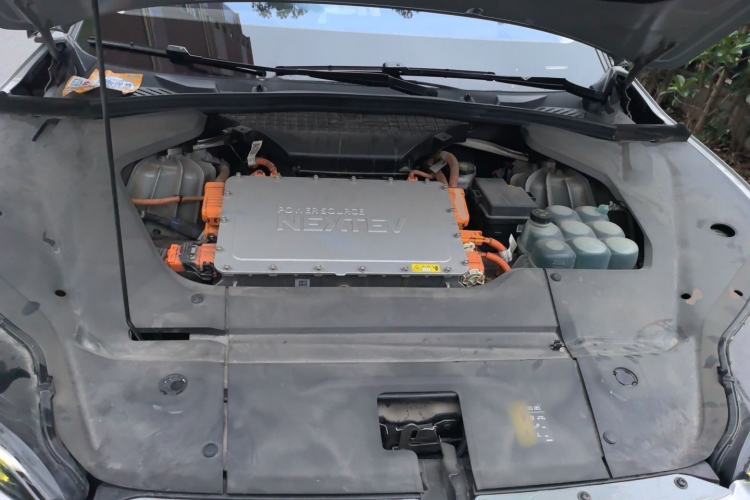 Used Nio ES8 2018 355 km Base Version 6-Seater Edition Engine Bay