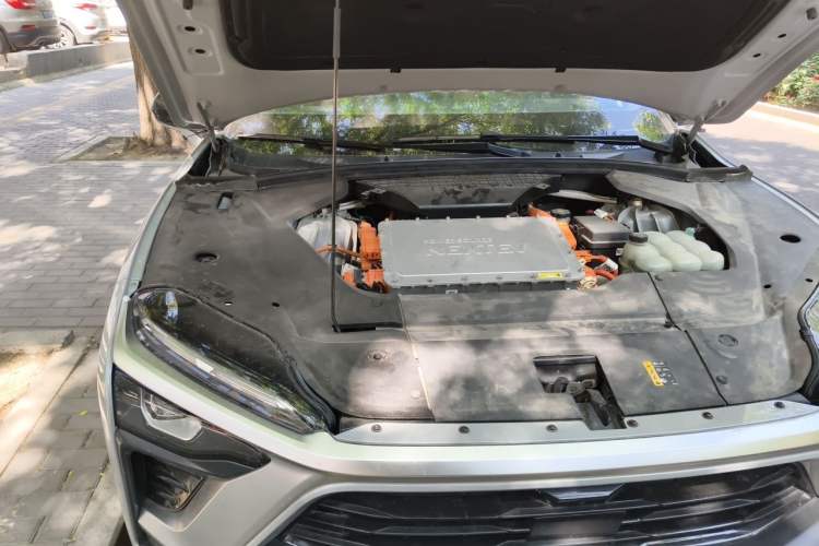 Used Nio ES8 2018 355 km Base Version 6-Seater Edition Engine Bay Right