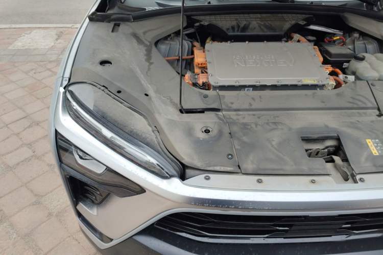 Used Nio ES8 2018 355 km Base Version 7-Seater Edition Engine Bay Right