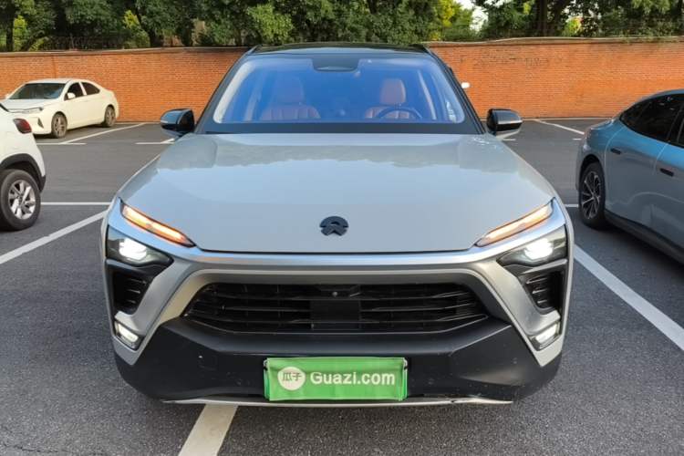 Used Nio ES8 2018 Founder Edition Front
