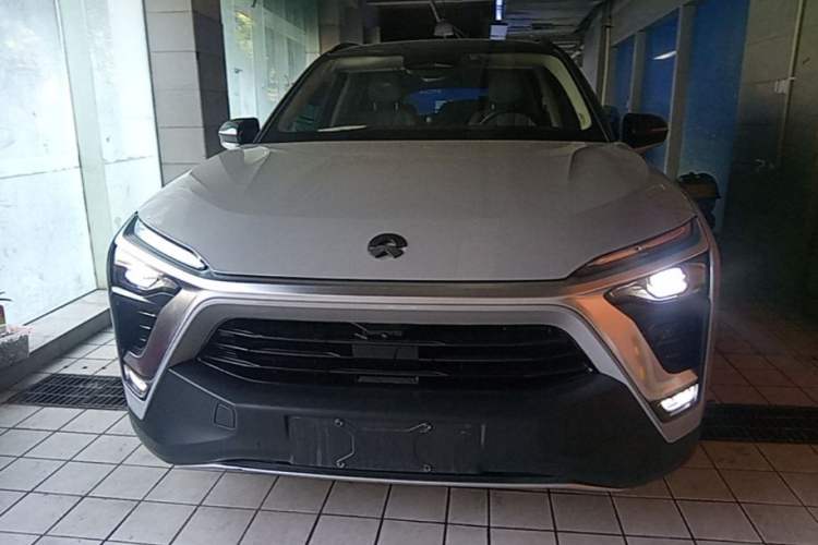Used Nio ES8 2018 355 km Base Version 6-Seater Edition Front