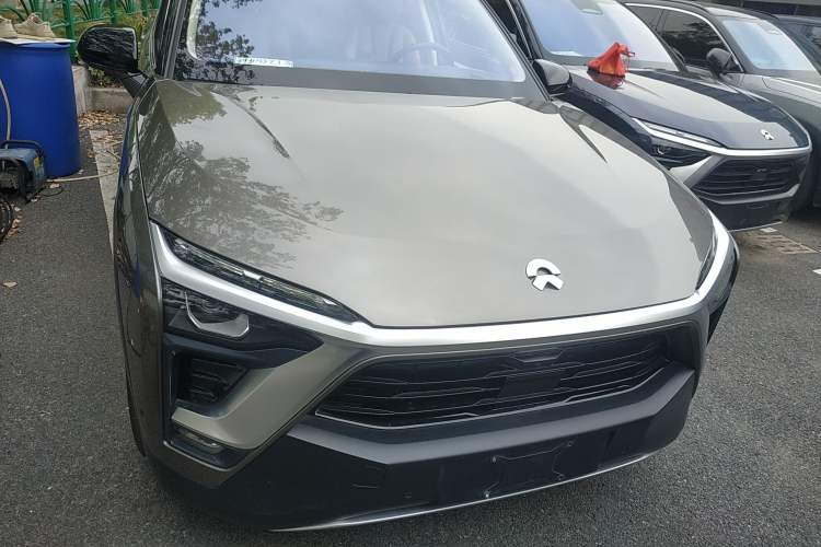 Used Nio ES8 2018 Founder Edition Front