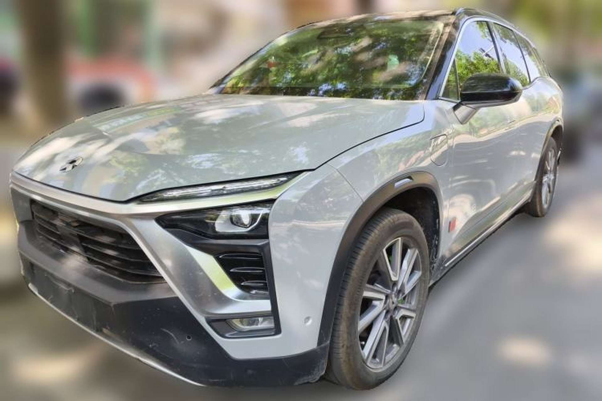 Used Nio ES8 2018 355 km Base Version 6-Seater Edition Front Left 45 Deg