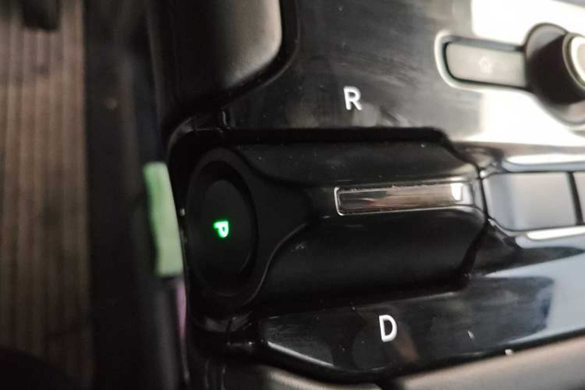 Used Nio ES8 2018 Founder Edition Gear Lever