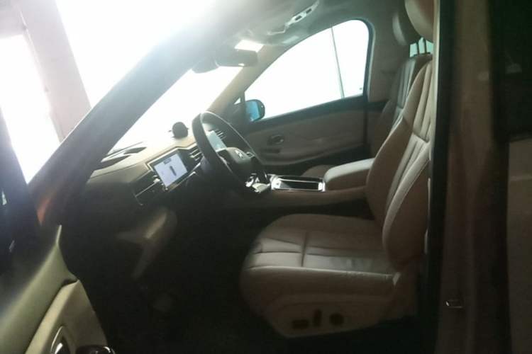Used Nio ES8 2018 355 km Base Version 6-Seater Edition Left Front Seat