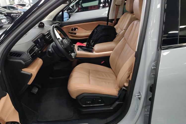 Used Nio ES8 2018 355 km Base Version 6-Seater Edition Left Front Seat