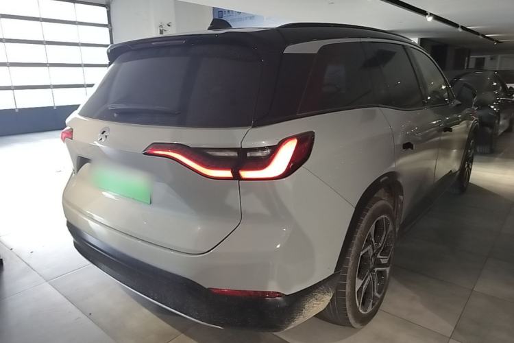 Used Nio ES8 2018 355 km Base Version 7-Seater Edition Rear Right 45 Deg