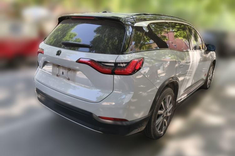Used Nio ES8 2018 355 km Base Version 6-Seater Edition Rear Right 45 Deg
