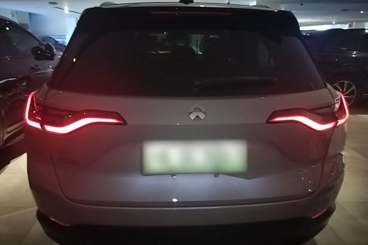 Used Nio ES8 2018 355 km Base Version 7-Seater Edition Rear