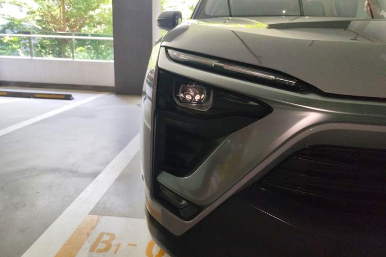 Used Nio ES8 2018 Founder Edition Right Front Headlight