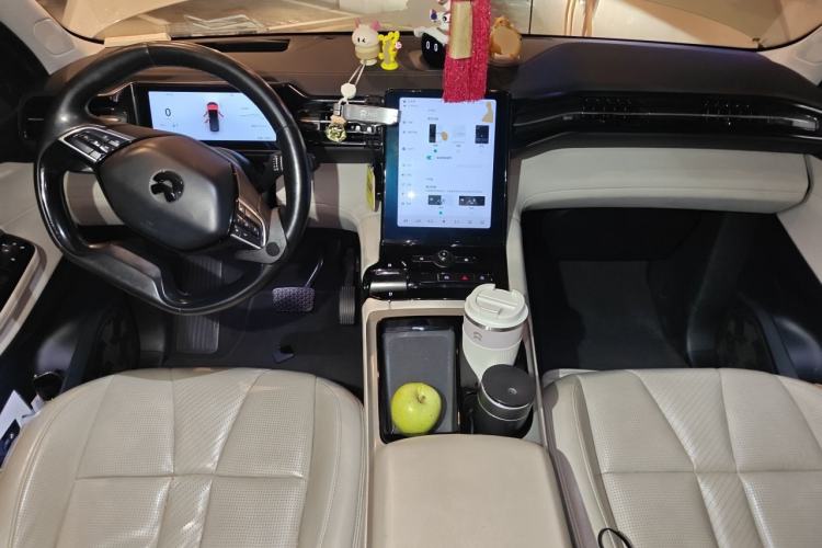 Used Nio ES8 2018 Founder Edition Center Console