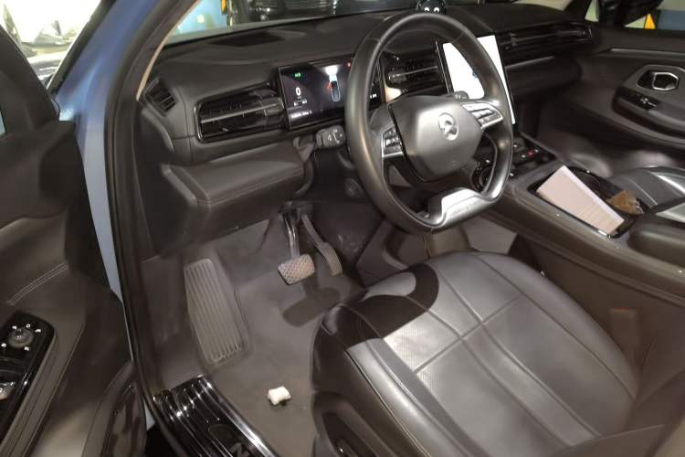 Used Nio ES8 2018 355 km Base Version 7-Seater Edition Driver Seat