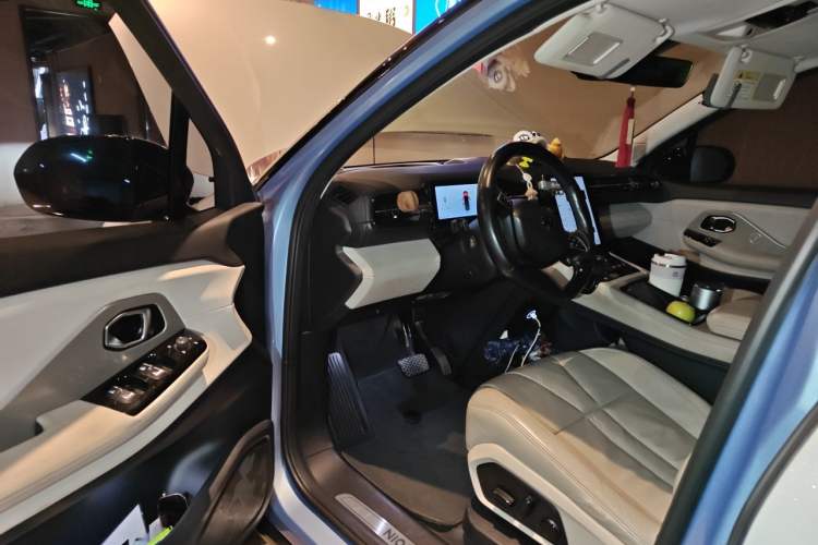 Used Nio ES8 2018 Founder Edition Driver Seat