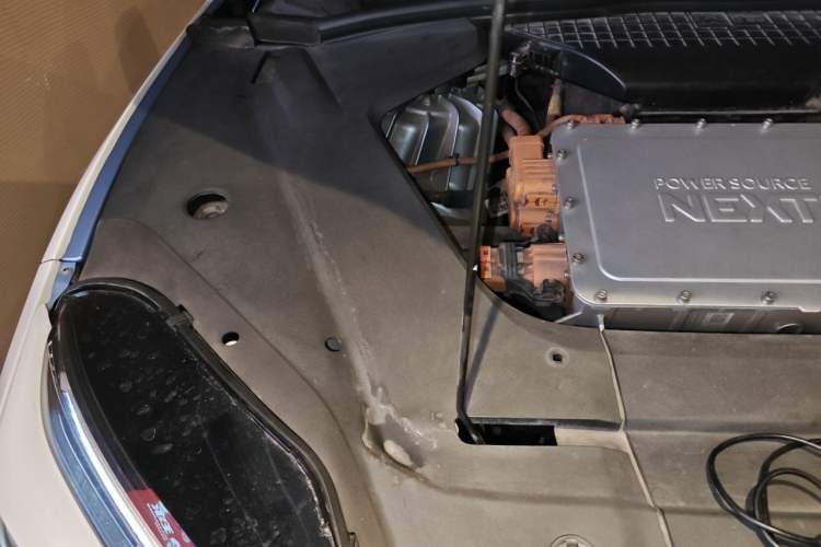 Used Nio ES8 2018 Founder Edition Engine Bay Right
