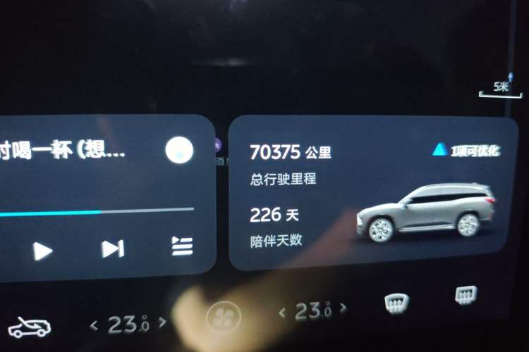 Used Nio ES8 2018 Founder Edition Odometer Close Up